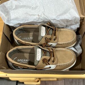 Sperry Songfish size 4 kids shoes only one shoe barely worn